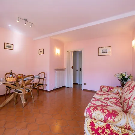Apartment Easy Stresa