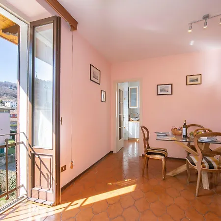 Easy Apartment *